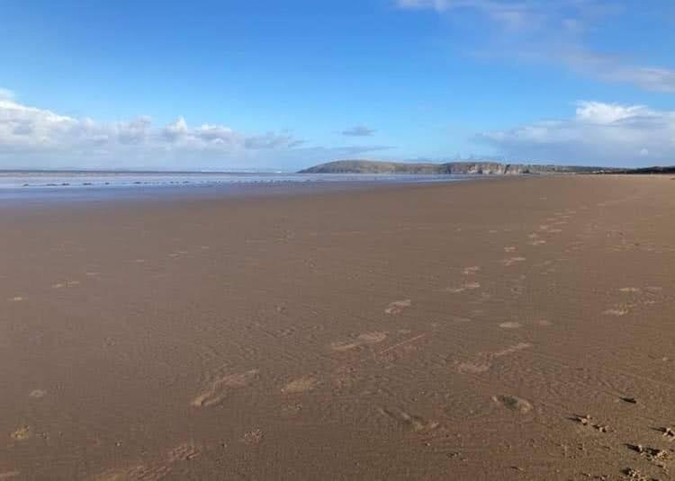 Sandy Beach Hill View Apartment Brean Esterno foto